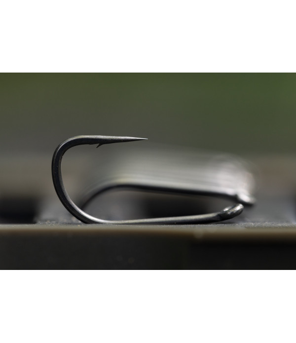 Straight Point | Barbed 4